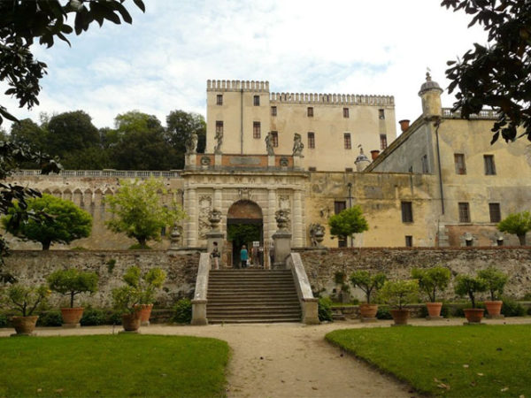 castello-del-catajo02